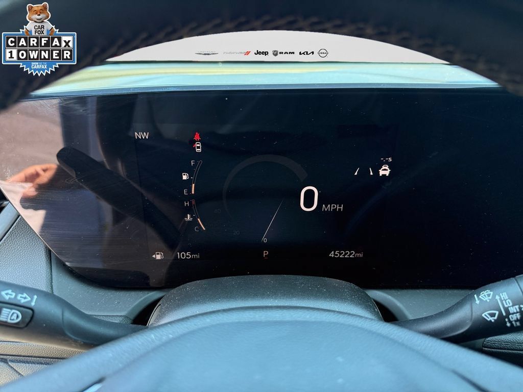 Used 2024 Buick Encore GX Sport Touring AWD/4WD image 23