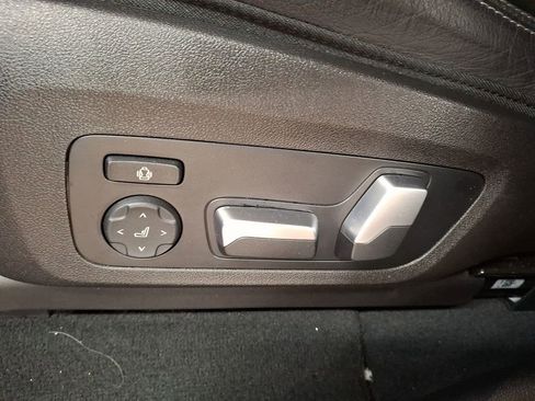 Certified 2023 BMW X4 M40i w/ Premium Package image 10