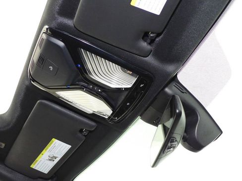 Used 2022 BMW 330e w/ Driving Assistance Package image 17