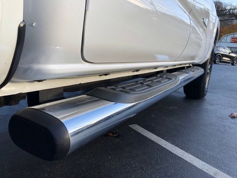 Used 2019 Toyota Tacoma 4x4 Double Cab image 14