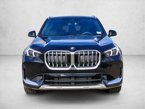 New 2026 BMW X1 xDrive28i w/ Technology Package AWD/4WD image 2