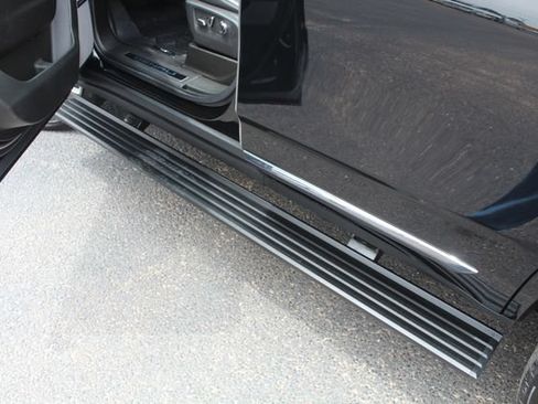 Used 2025 GMC Yukon Denali Ultimate w/ LPO, Floor Liner Package AWD/4WD image 12