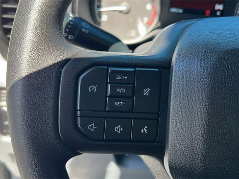 Certified 2024 Ford F250 XL w/ XL Chrome Package image 15