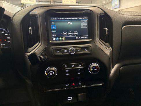 Used 2019 Chevrolet Silverado 1500 Custom w/ Custom Value Package image 20