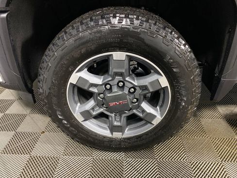 New 2026 GMC Sierra 3500 SLT w/ SLT Premium Package image 10