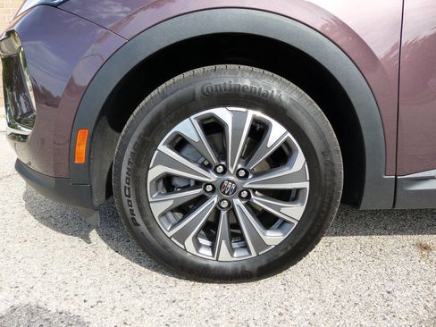Used 2025 Buick Envision Preferred AWD/4WD image 15