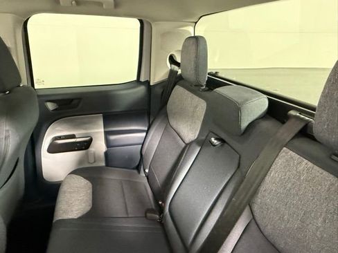 Used 2025 Ford Maverick XLT w/ Equipment Group 302A image 41