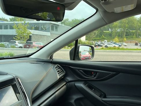 Certified 2021 Subaru Crosstrek 2.0i Premium w/ Moonroof Package image 22