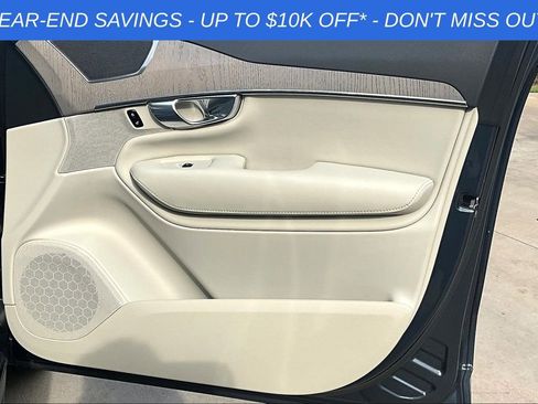 Used 2025 Volvo XC90 B6 Plus w/ Protection Package Premier image 14