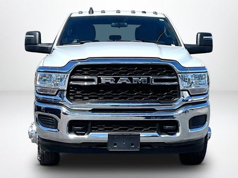 Used 2024 RAM 3500 Tradesman w/ Chrome Appearance Group AWD/4WD image 2