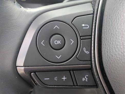 Used 2024 Toyota Camry SE FWD image 13