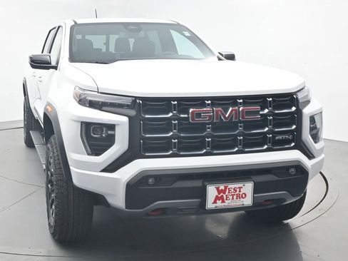 New 2026 GMC Canyon AT4 image 24