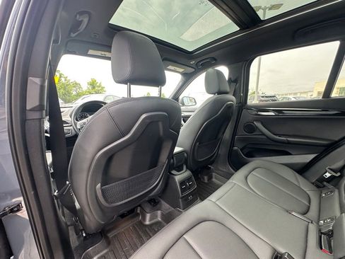 Certified 2021 BMW X1 sDrive28i w/ Premium Package FWD image 19