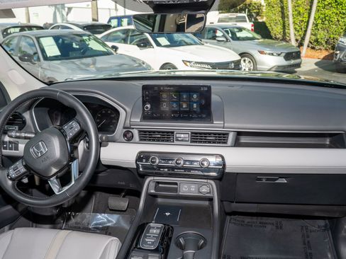 Used 2023 Honda Pilot EX-L image 22