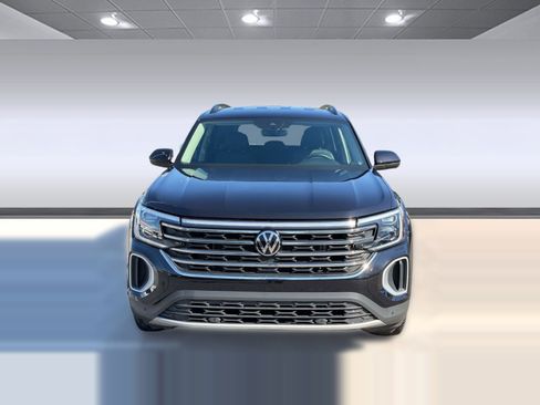 Used 2024 Volkswagen Atlas SE image 6