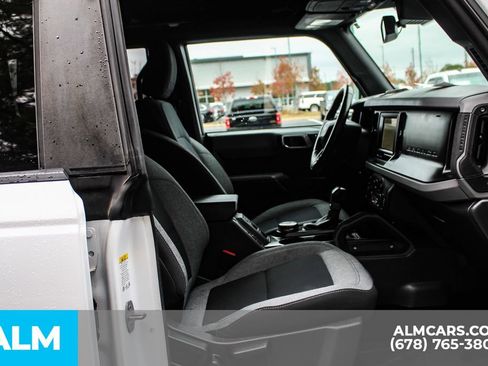Used 2023 Ford Bronco Big Bend image 19