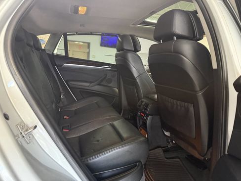 Used 2013 BMW X6 xDrive50i image 17