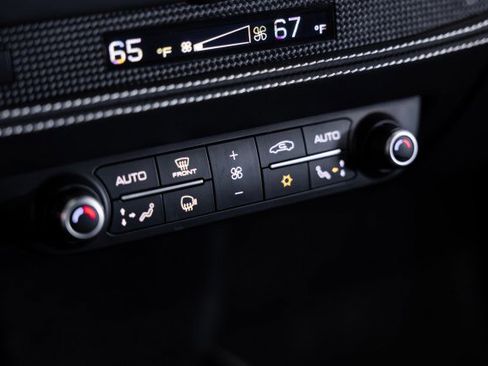 Used 2020 Ferrari F8 Tributo image 52