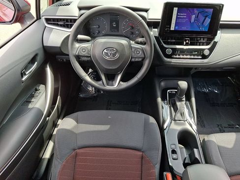Certified 2023 Toyota Corolla SE w/ Carpet Mat Package (TMS) FWD image 12