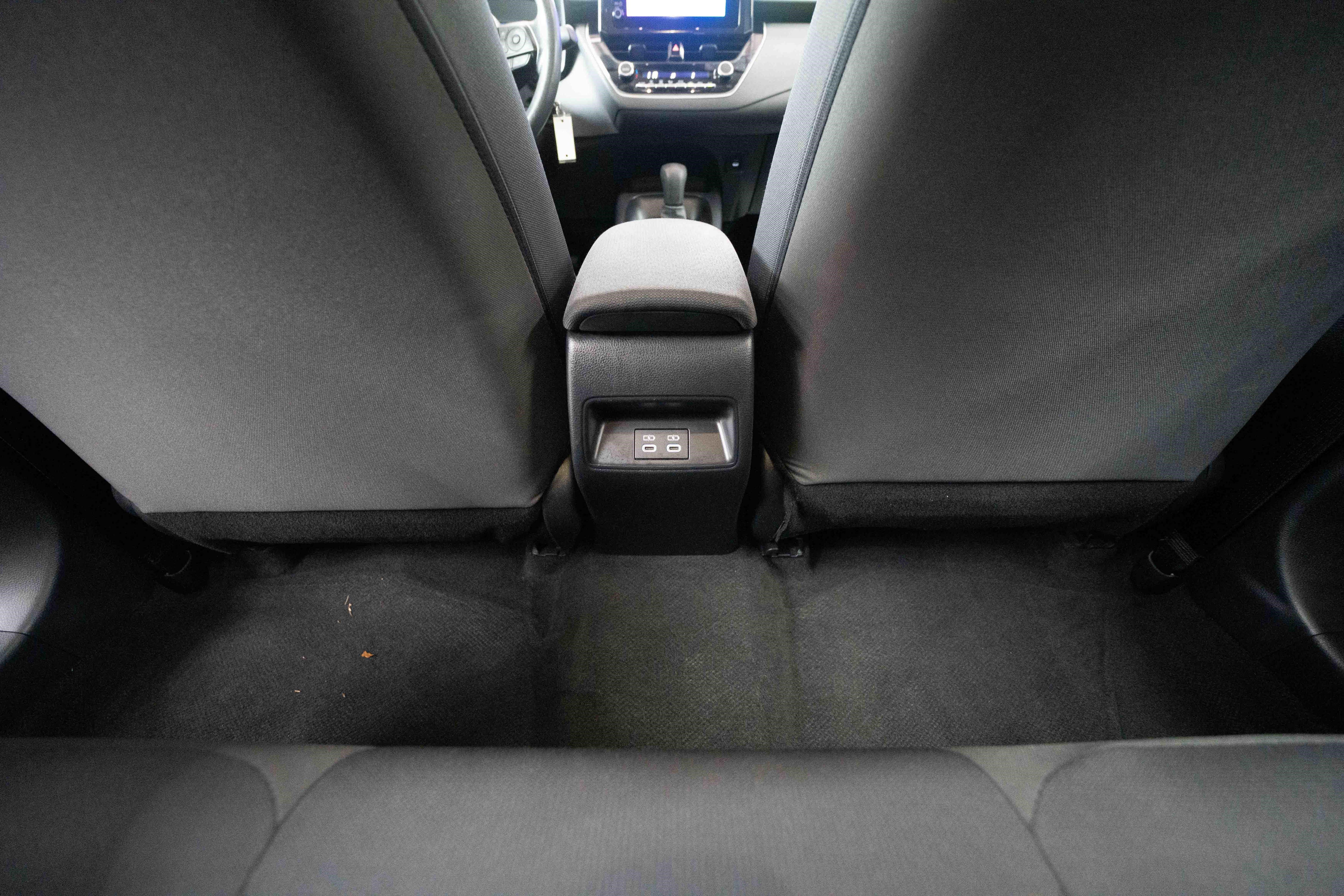 Used 2024 Toyota Corolla LE FWD image 22