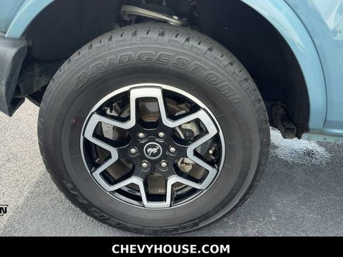 Used 2022 Ford Bronco Outer Banks AWD/4WD image 26