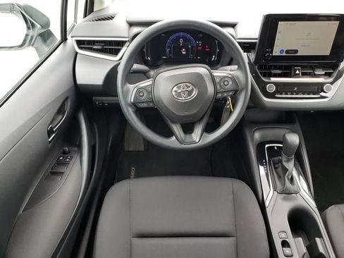 Used 2026 Toyota Corolla LE FWD image 15