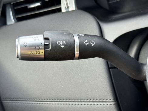 Used 2020 Land Rover Discovery Sport S AWD/4WD image 20