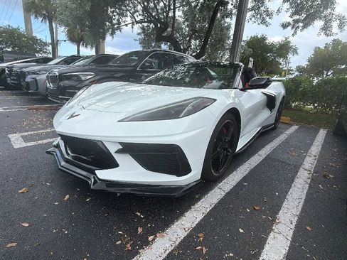 Used 2022 Chevrolet Corvette Stingray Premium Conv w/ Z51 Performance Package RWD image 1