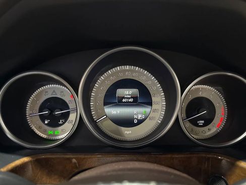 Used 2014 Mercedes-Benz E 350 4MATIC image 11