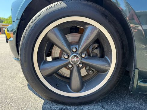 Used 2009 Ford Mustang GT RWD image 21