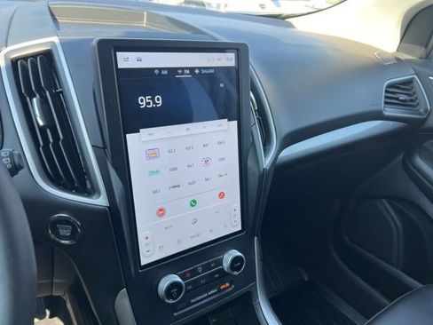 Certified 2023 Ford Edge SEL w/ Convenience Package image 12