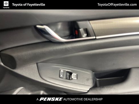 Used 2022 Honda Accord Sport image 16