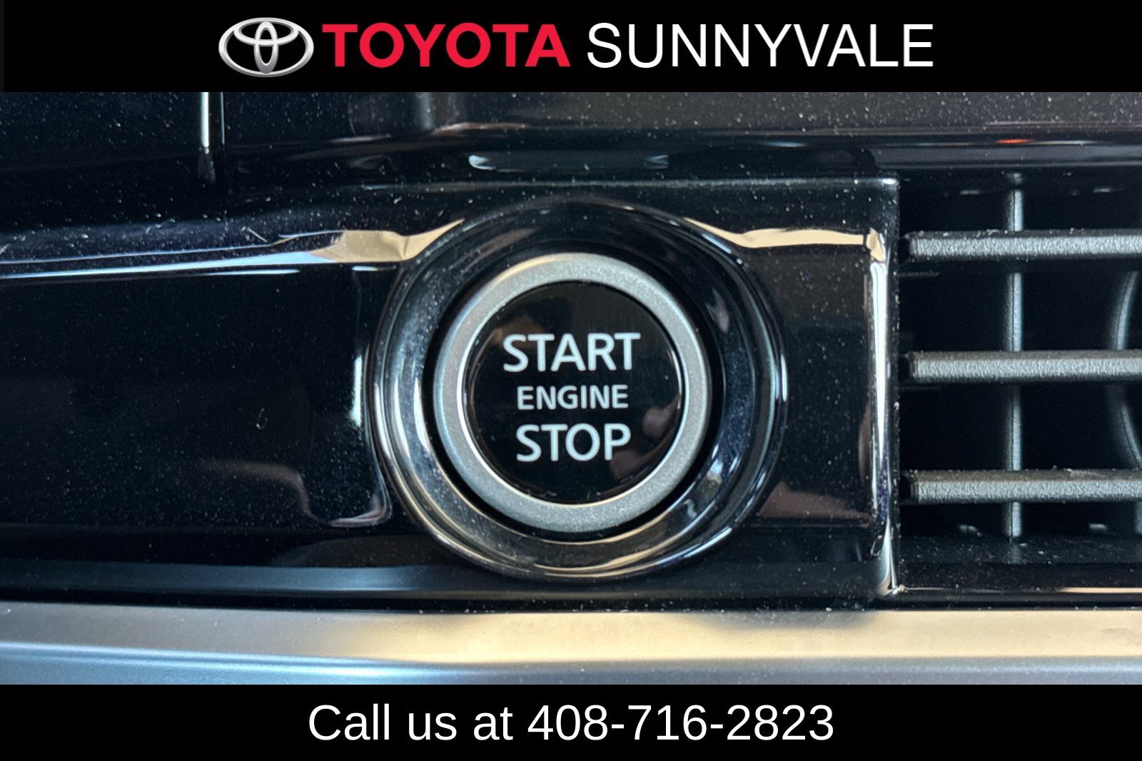 Used 2024 Nissan Pathfinder SL FWD image 20