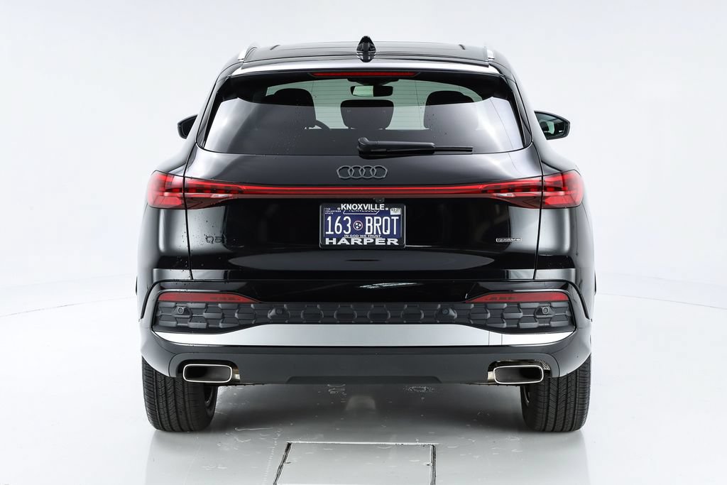 Used 2025 Audi Q5 Premium AWD/4WD image 12