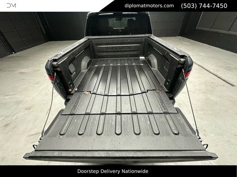 Used 2023 Rivian R1T Adventure image 37
