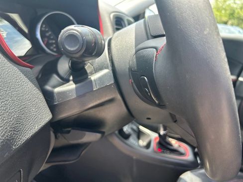 Used 2021 Jeep Compass Trailhawk AWD/4WD image 36