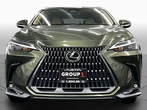 Used 2024 Lexus NX 250 FWD image 3