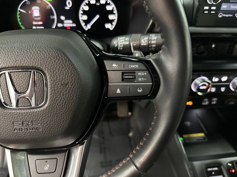 Used 2025 Honda CR-V Sport Touring image 17