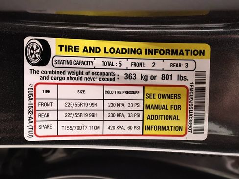 Certified 2020 Ford Escape Titanium w/ Titanium Premium Package 2.0 AWD/4WD image 48