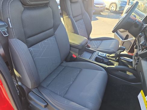 New 2026 Nissan Frontier SV image 10