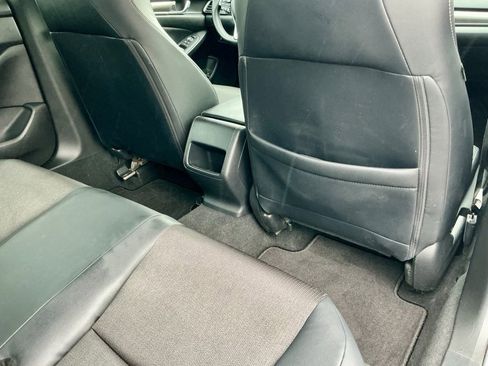 Used 2018 Honda Accord Sport image 27