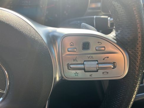 Used 2020 Mercedes-Benz C 300 Sedan image 22