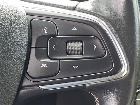 Used 2023 Buick Encore GX Essence w/ Experience Buick Package image 10