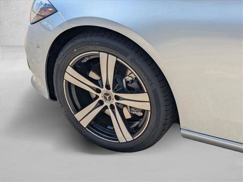 Used 2025 Mercedes-Benz C 300 Sedan image 10