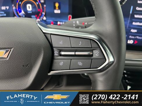Used 2026 Chevrolet Suburban LT w/ Comfort Package AWD/4WD image 28