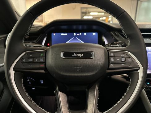 New 2026 Jeep Grand Cherokee Limited w/ Limited Altitude Package image 23