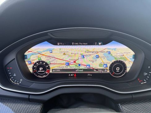 Used 2018 Audi SQ5 Prestige AWD/4WD image 17