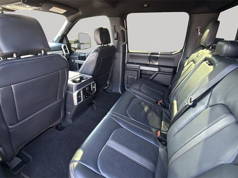 Used 2022 Ford F350 Platinum image 26