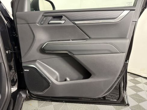 New 2026 GMC Acadia Elevation w/ Elevation Premium Package image 23