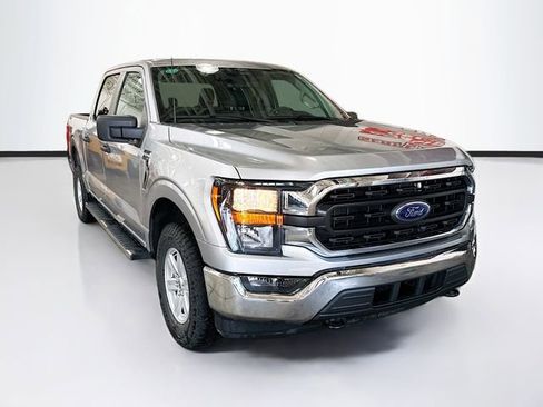Used 2023 Ford F150 XLT image 3